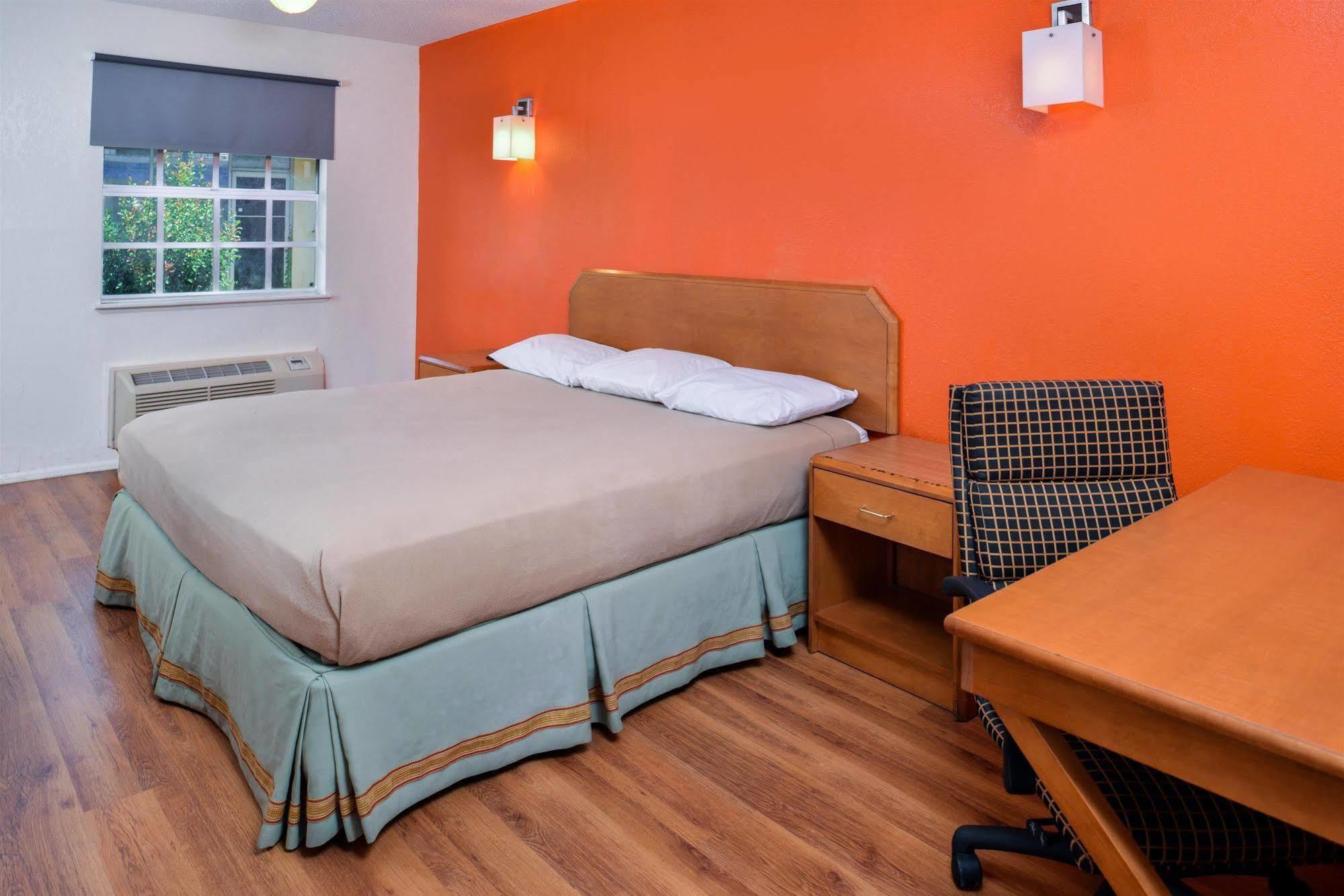 America'S Best Inn Montgomery Extérieur photo